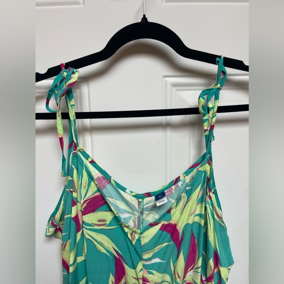 Old Navy Jumpsuit - Picture 4 of 5